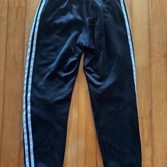 アディダスジャージの画像