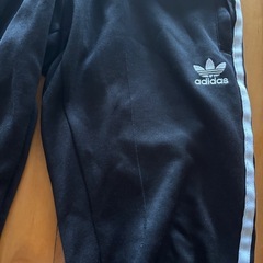 アディダスジャージの画像