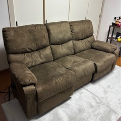 電動リクライニングソファーの画像