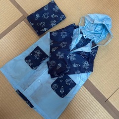 17〜18cm  靴とレインコート　男の子の画像