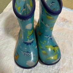17〜18cm  靴とレインコート　男の子の画像
