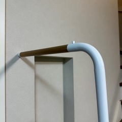 ⭐️取引決定済⭐️tower 山崎実業 スリムコートハンガー の画像