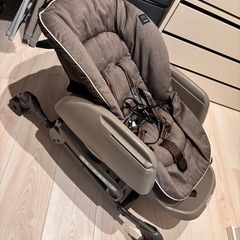 【美品】Combi ネムリラ オートスウィング ブラウン お食事トレイ付き
の画像