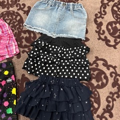 80 ズボン　スパッツ　スカート　他と一緒で150円 の画像