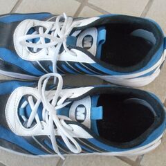 程度良　ミドリ安全　安全靴　２６．５cm　スニーカータイプ　USEDの画像