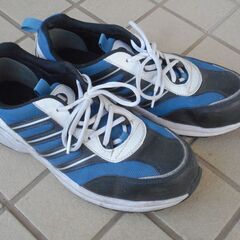 程度良　ミドリ安全　安全靴　２６．５cm　スニーカータイプ　USEDの画像