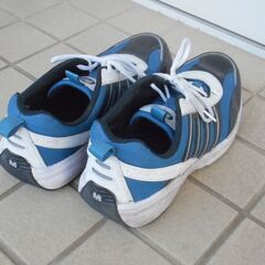 程度良　ミドリ安全　安全靴　２６．５cm　スニーカータイプ　USEDの画像