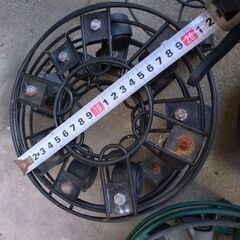 植木鉢キャスター約20㌢　5個の画像