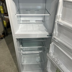 配達可【ヤマダ】冷蔵庫236L★2022年製 クリーニング済み/6ヶ月保証付き【管理番号11312】横の画像