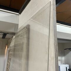 巨大　アクリル板　幅106㎝　高さ220㎝　厚さ9㎜　中古　＃5の画像