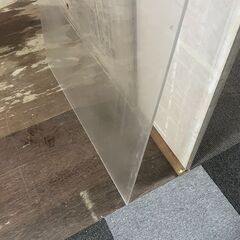 巨大　アクリル板　幅106㎝　高さ220㎝　厚さ9㎜　中古　＃5の画像
