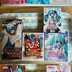 初音ミク　フィギュアまとめ売り（シナモロール、バニーミク等）