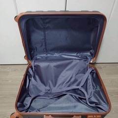 キャリーケースの画像