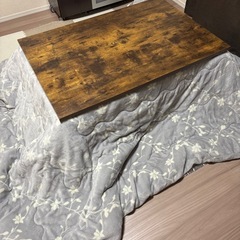 ニトリ　ダイニングこたつ(こたつ布団付き)の画像