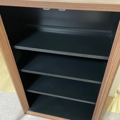 ミニ食器棚の画像