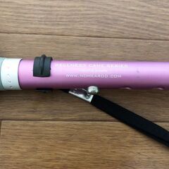 COMF-S-SHARE ステッキ 高輝度LED照明付き杖ピンク【日本正規品】多点杖３本脚 伸縮式9段階調整 折り畳み式 WELLNESS CANE SERIESの画像