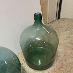 ガラス製デミジョンボトル　直径約31㎝　高さ45㎝　美品　2個セット　＃7　1個でも取引可能。の画像