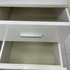 ★リユースのサカイ千葉中央店★  食器棚 ホワイト H180×D37×W45 クリーニング済み TC5768の画像