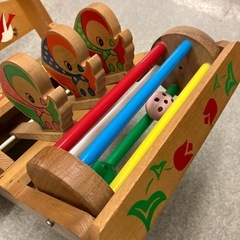 12/25まで店頭商品一部を除き半額クリスマスSALE!!開催中 イ2512-098 昭和レトロ 木製 手押し車 カタカタ押し車 トリさん キズ汚れ有りの画像