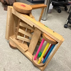 12/25まで店頭商品一部を除き半額クリスマスSALE!!開催中 イ2512-098 昭和レトロ 木製 手押し車 カタカタ押し車 トリさん キズ汚れ有りの画像