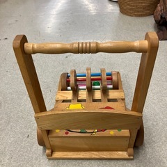 12/25まで店頭商品一部を除き半額クリスマスSALE!!開催中 イ2512-098 昭和レトロ 木製 手押し車 カタカタ押し車 トリさん キズ汚れ有りの画像