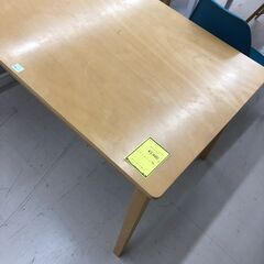 【ジャングルジャングル和歌山店】【Wa3477】テーブル ﾅﾁｭﾗﾙ リユースショップ リサイクルショップ 中古家具 中古家電 中古自転車 古着 冷蔵庫の画像