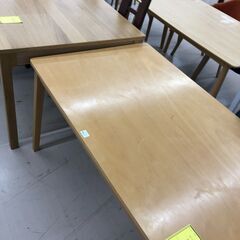 【ジャングルジャングル和歌山店】【Wa3477】テーブル ﾅﾁｭﾗﾙ リユースショップ リサイクルショップ 中古家具 中古家電 中古自転車 古着 冷蔵庫の画像