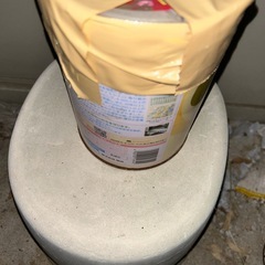 水性塗料の白の画像