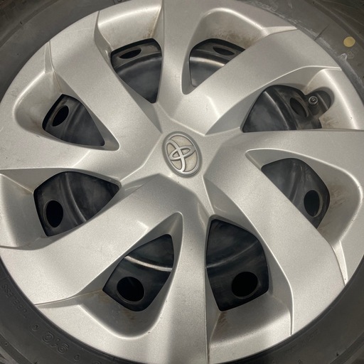 195/65R15BRIDGESTONEスタッドレスタイヤホイール4本セット。