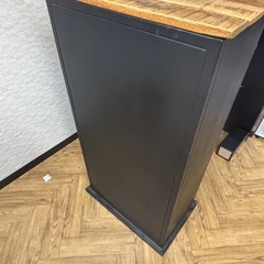 鉄製タンスの画像