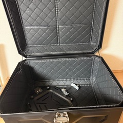 【お取引中】トップケース57Lの画像