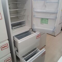 リユースのサカイ栃木店★ジモティ割あり★ Hisense 冷蔵庫 HR-G3601W 358L 21年製 動作確認／クリーニング済み TC11958の画像