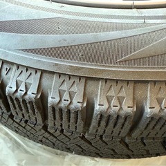 【即日引渡OK】値下げ　美品　ブリヂストン　スタッドレスタイヤ　ブリザック VRX2Z 185/65R15の画像