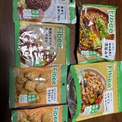 FIbee 食品セットの画像