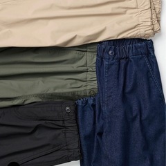 ユニクロ　ウォームイージーパンツ　140 美品の画像