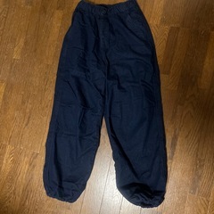 ユニクロ　ウォームイージーパンツ　140 美品の画像