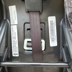 joieチャイルドシート ISOFIXの画像