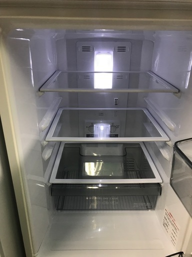 ジャングルジャングル貝塚店　冷蔵庫　ミツビシ　白　ホワイト　クリーニング済み　貝塚市　二色浜