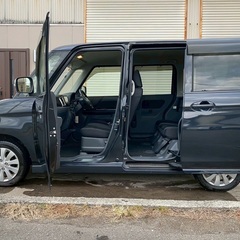 Bluetooth対応ナビ付き☆月々1万円〜分割払い可❗️ 車検2年付き！【名義変更代込み】大人気☆スズキ スペーシア カスタム☆走行中DVD見れます☆両側スライドドア☆ドラレコ☆スマートキー☆フルオートエアコン☆事故修復歴無し☆そのまま乗って帰れます‼️の画像