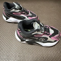 PUMA スニーカー　14cmの画像