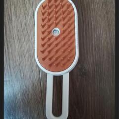 新品！猫ブラシ　スチーム付き　ミスト　充電式　毛玉ケア　短中長毛　猫犬兼用の画像