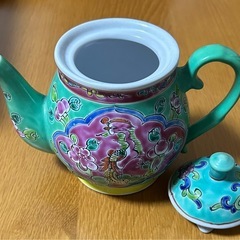 プラナカン食器(茶器
)の画像