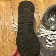 ニューバランス23.5センチの画像