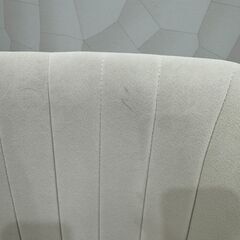 【12/15までの引き取り希望　無料0円】白いチェアをお譲りいたしますの画像