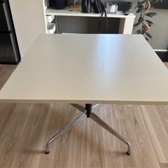 テーブルの画像