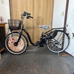 新車　電動　アサヒサイクル evolヴィヴァーチェ　33km走行　26インチ　ツヤケシブラックの画像