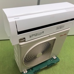 標準取付工事費込み ！2025年製 美品 TOSHIBA エアコン6畳用  2.2kW 内部乾燥  除湿 暖房 RAS-2215T YD12018Nの画像
