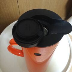 ステルトン　stelton バキュームジャグ　魔法瓶　赤　北欧の画像