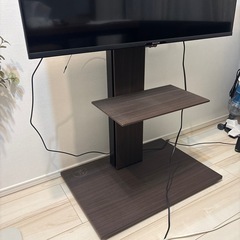 【12/21まで】テレビとテレビスタンドの画像