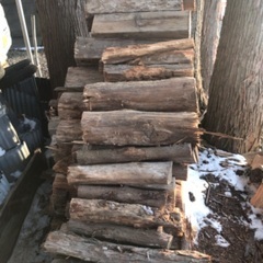 角材カット薪などに、1山価格、3000円の画像